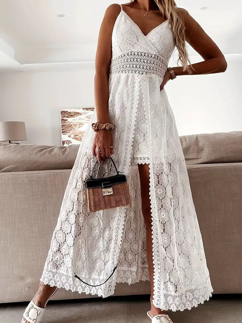 Nerina – Elegancki kombinezon z koronką