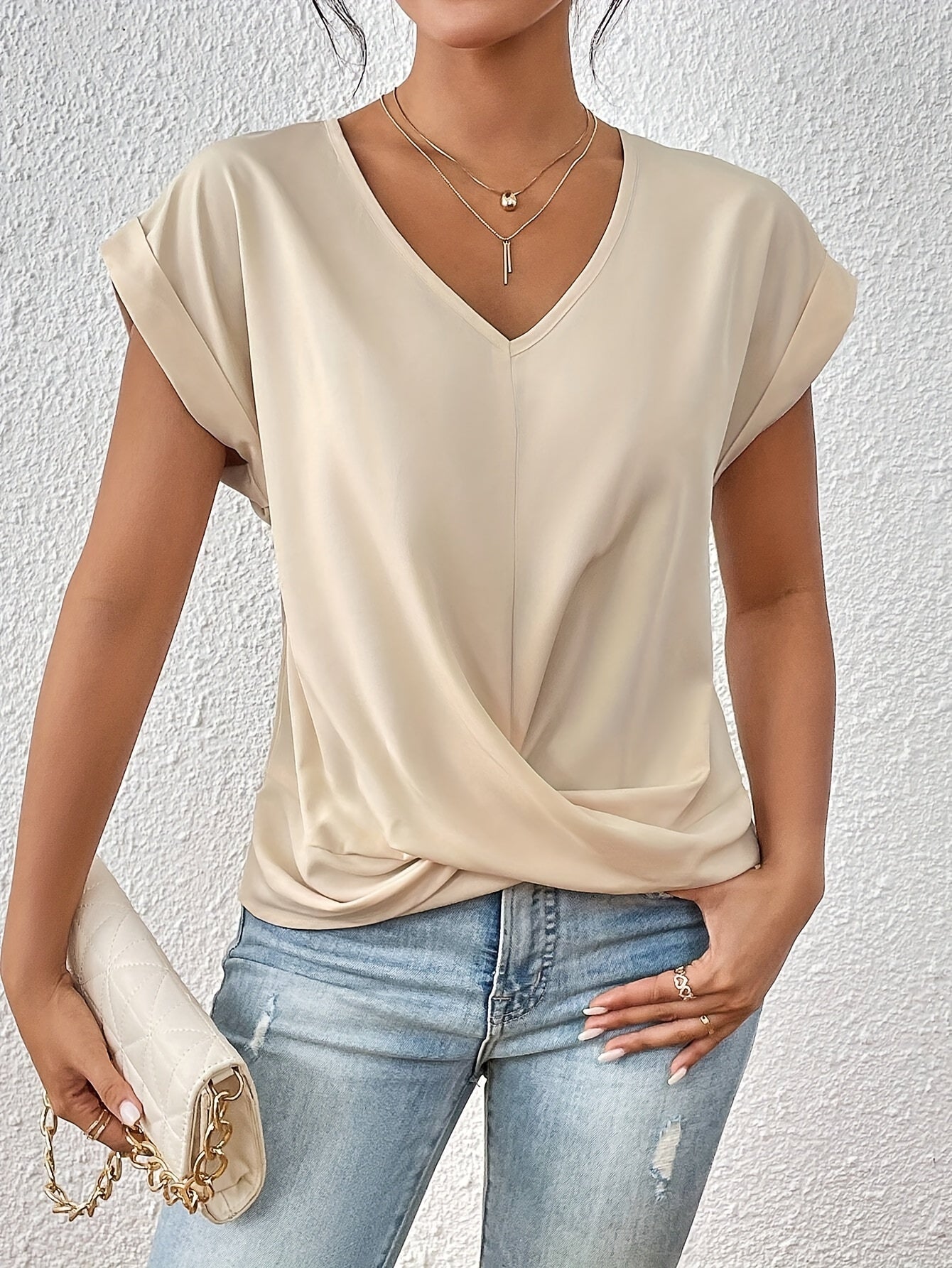 Ziva™ | Casual T-shirt z dekoltem w serek