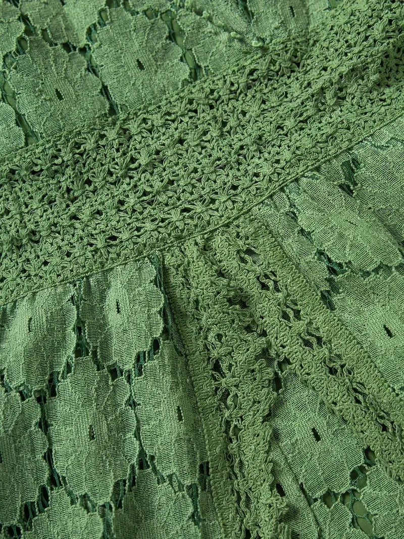 Nerina – Elegancki kombinezon z koronką