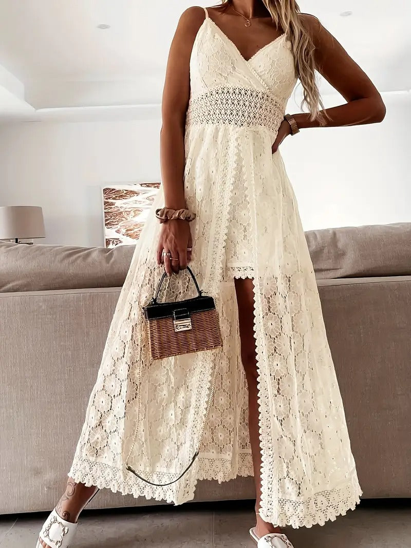 Nerina – Elegancki kombinezon z koronką